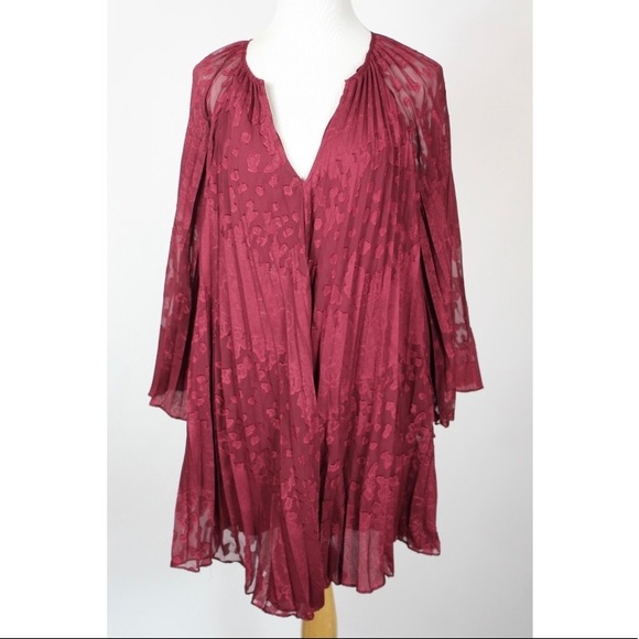 Anthropologie Toulon Berry Pleated Mini Dress Medium - Picture 2 of 6